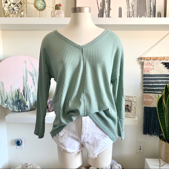 BiBi Tops - ✨FINAL PRICE Sage Green Waffle KnIt Thermal Style